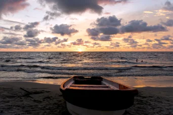 Paisaje Atardecer en Coveñas - AdobeStock_443266281 Contactenos Hotel Portoaegre Coveñas